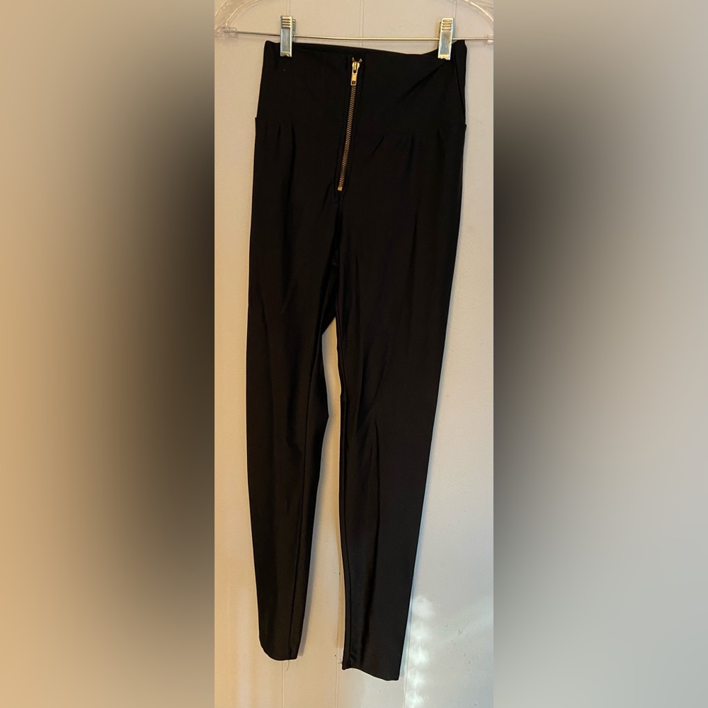 KTOO High waist zip up black iridescent shiny leggings -medium